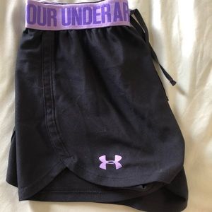 underarmour shorts (size xs/s)